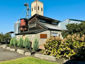 Explore Kentucky in Style with Premium Bourbon Trail Tours